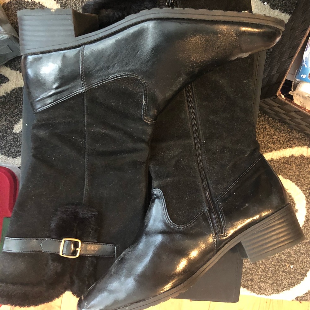 Woman’s boots